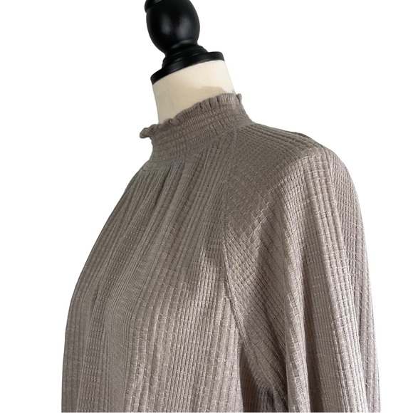 Free People Boulevard Top Textured Ruffle High Neck Taupe Gray, Size M - Picture 5 of 13